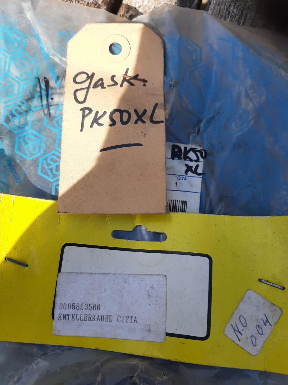 Diverse nieuwe scooteronderdelen, alles voor € 25,-