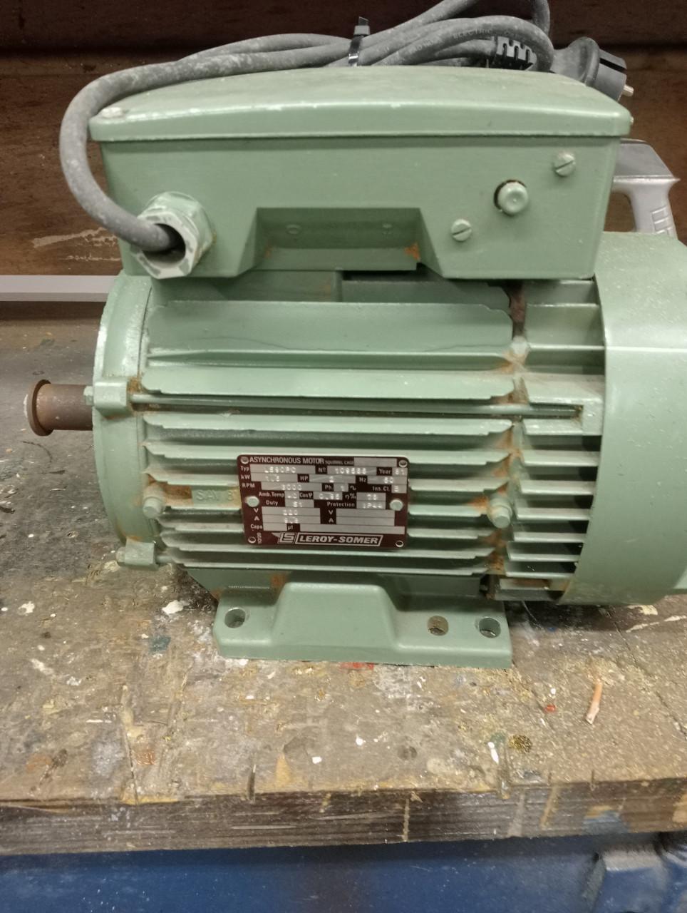 Elektro motor