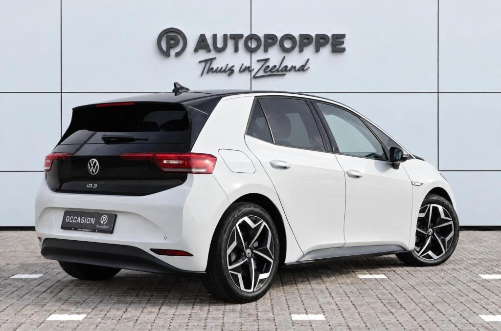 Volkswagen Id.3 first plus 58 kwh 204pk