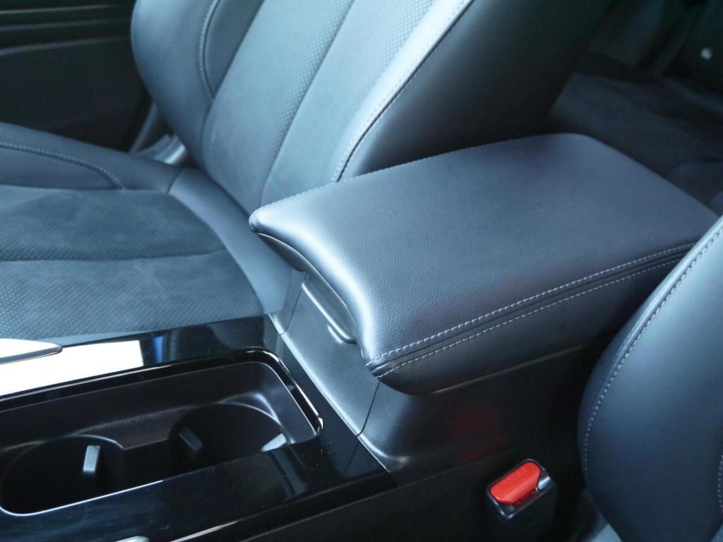 Mitsubishi Eclipse Cross 2.4 phev black edition|rijklaar