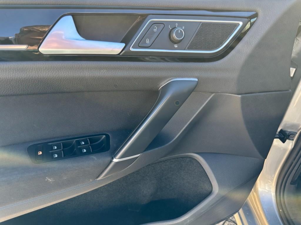 Volkswagen Golf Sportsvan 1.4 tsi highline trekhaak xenon ergoactive