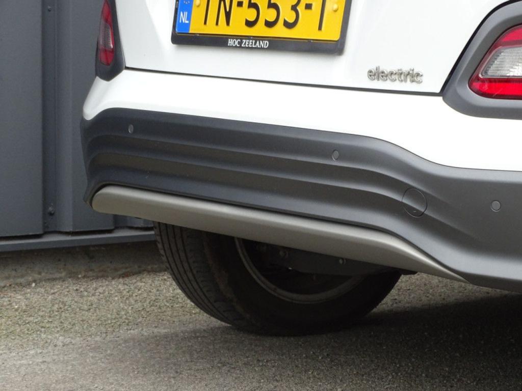 Hyundai Kona ev premium 64 kwh led | stoelkoeling | hud | pdc