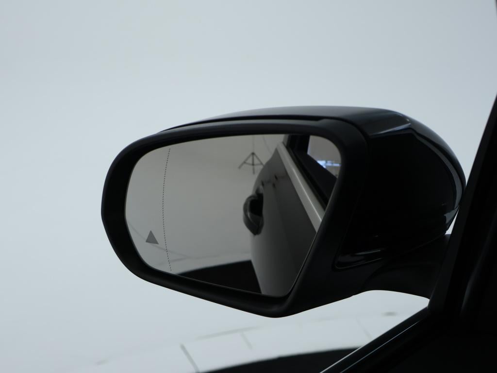 Mercedes-Benz Eqb 250+ essential line 7p. 71 kwh | parkeerpakket met achter