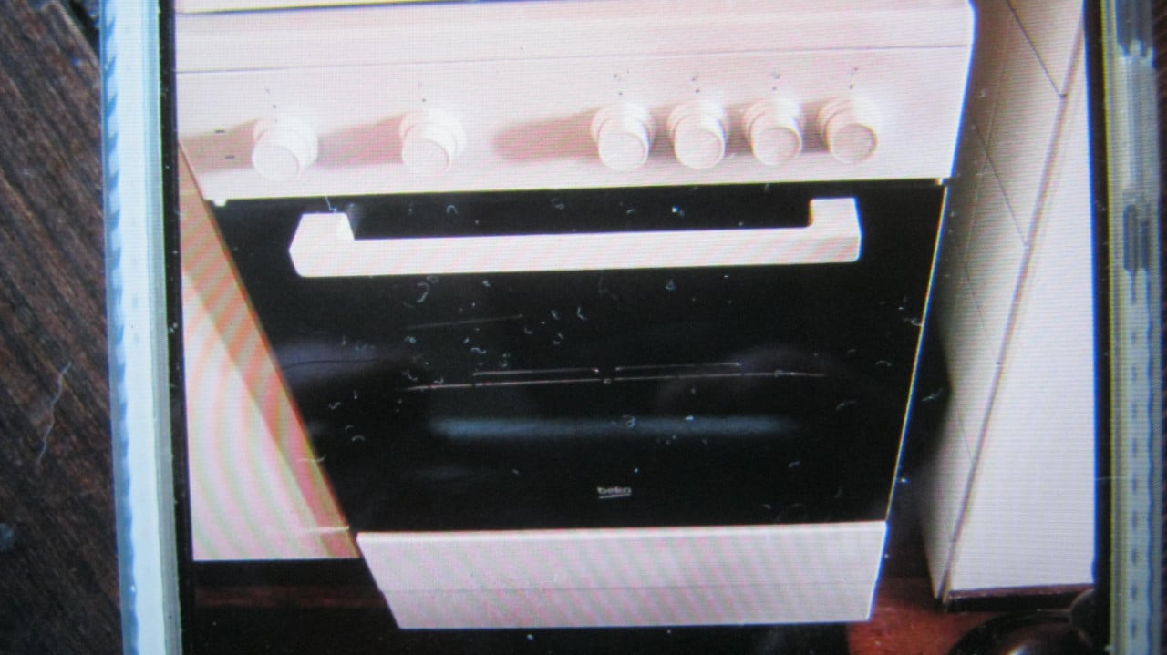 Z.G.A.N. FORNUIS ELKETRICHE MET OVEN 50 EURO