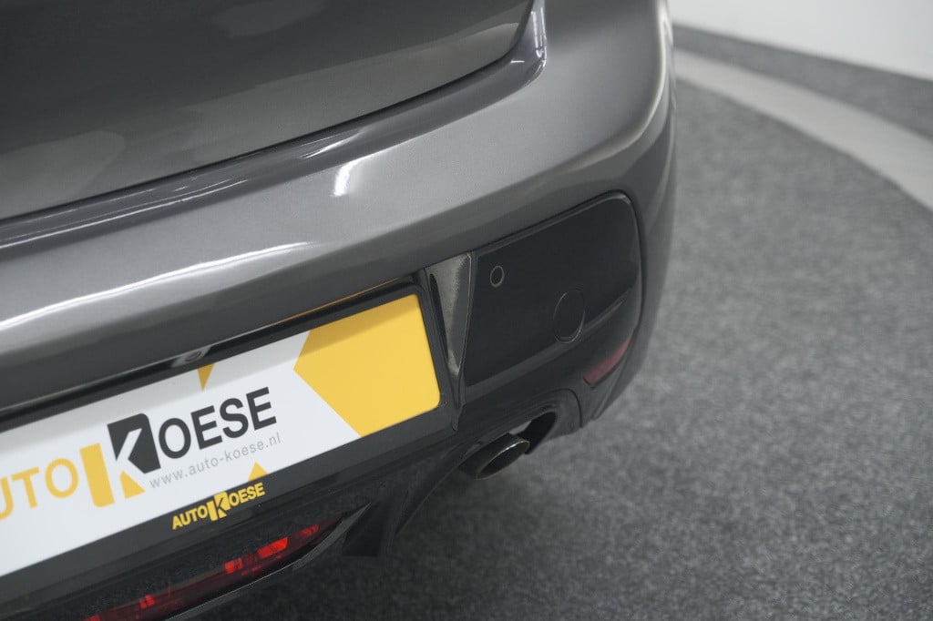 Peugeot 208 puretech 100 eat8 allure | camera | apple carplay | navigatie |