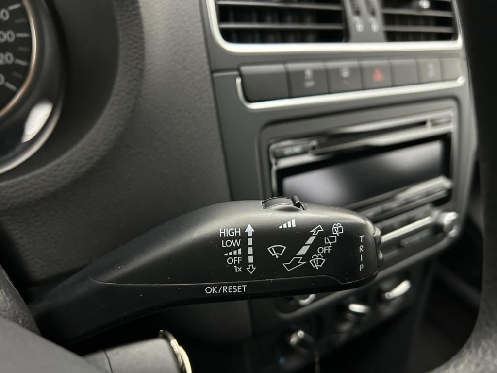 Volkswagen Polo occasion 1.2 tsi bluemotion comfortline | zwart | tweedehan