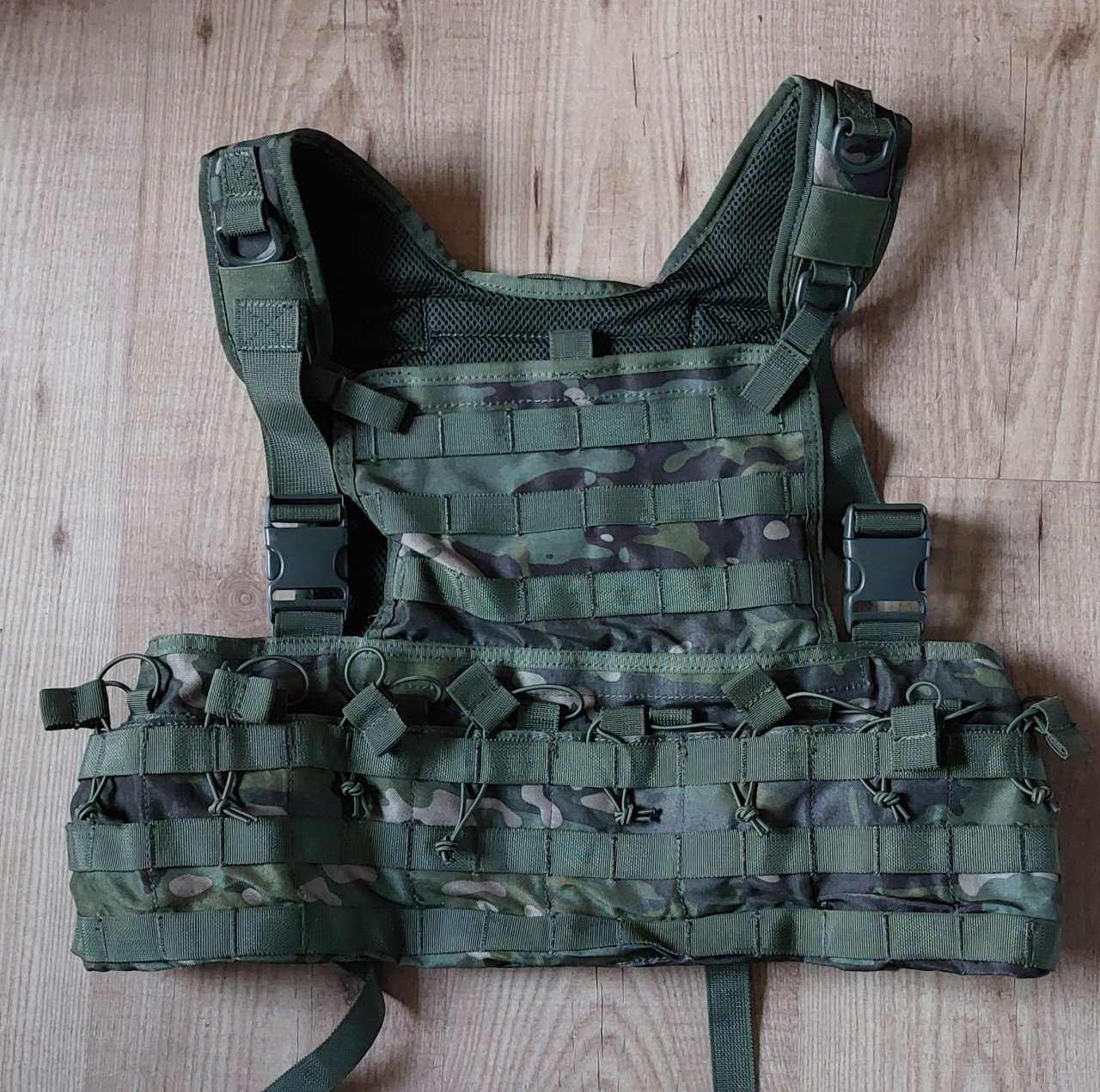 Diverse airsoft artikelen te koop Chest \Rig Camo