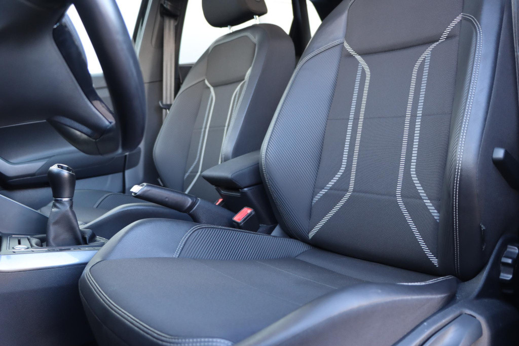 Volkswagen Polo 1.0 tsi highline business r