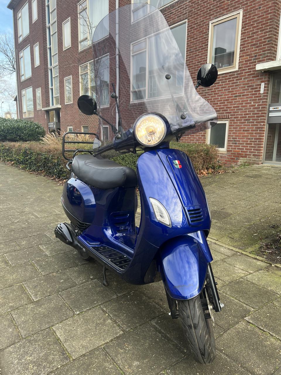 GTS toscane dynamic scooter