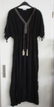 Zwarte lange jurk maat 2