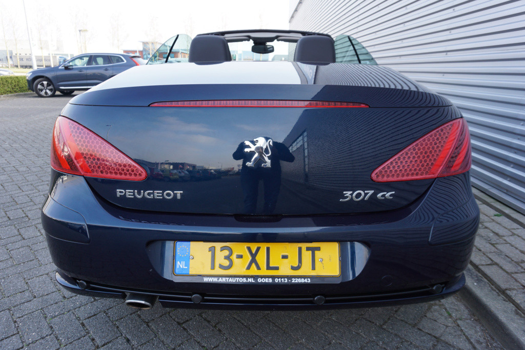 Peugeot 307 cc 2.0-16v climate / cruise controle / leder / nap