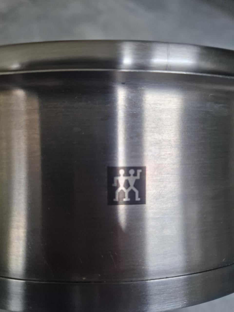 ZWILLING hapjespan met glazen deksel