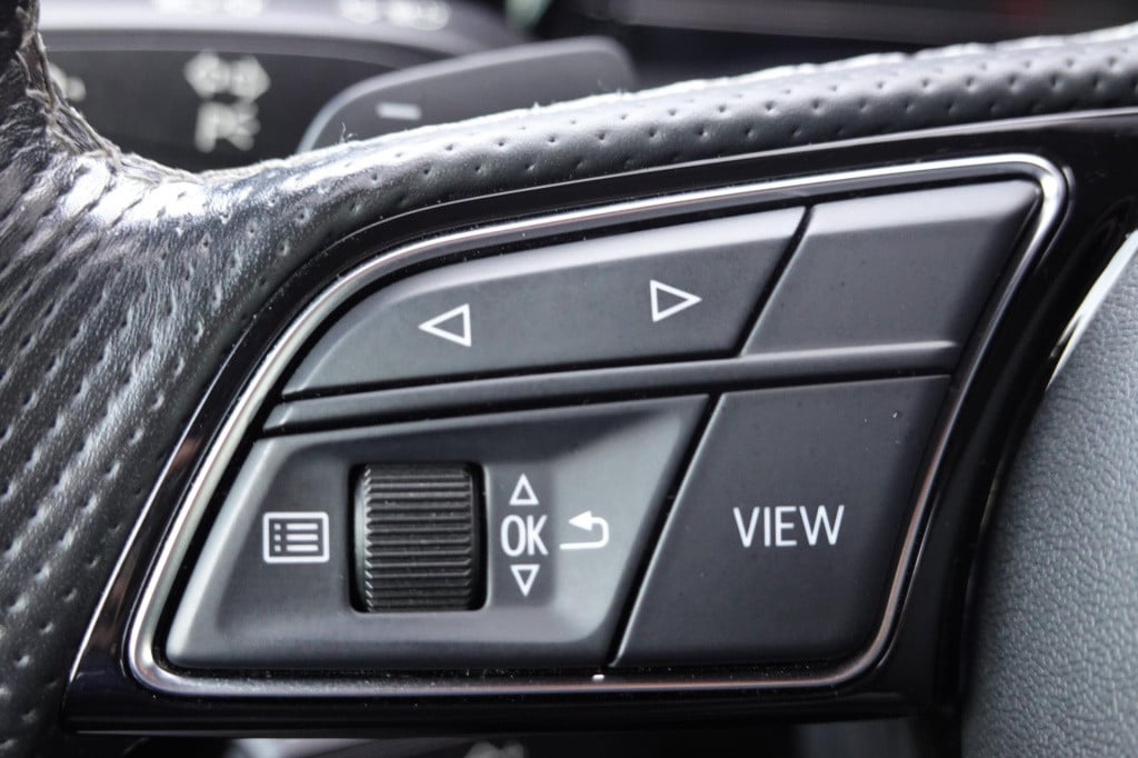 Audi S3 limousine 2.0 tfsi 310 pk ! quattro