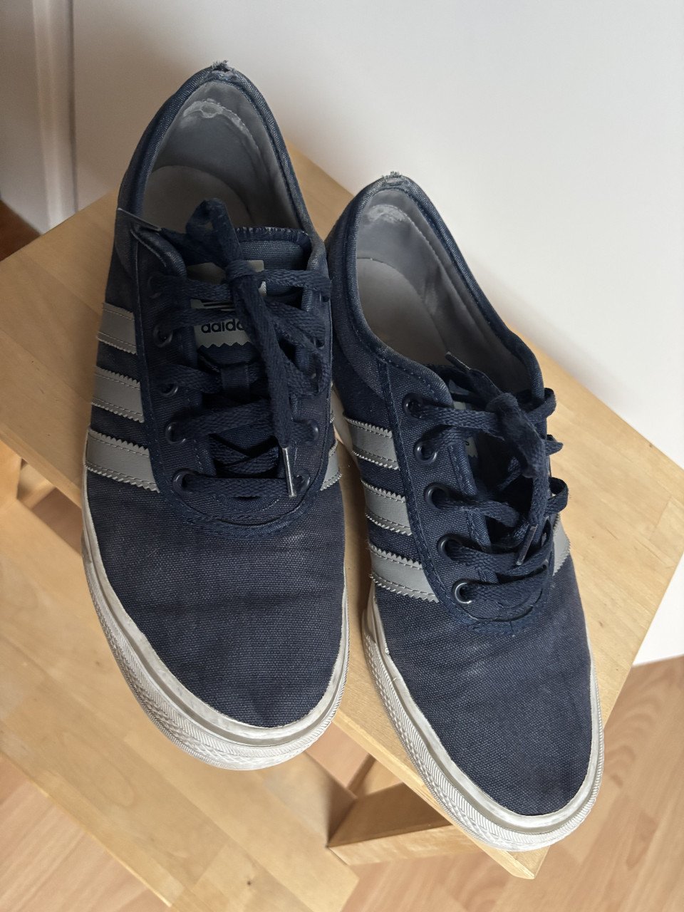 Adidas sneaker maat 43