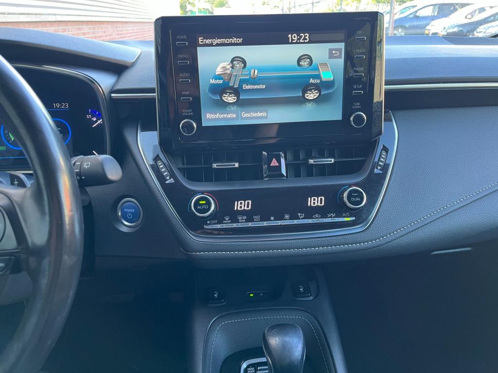 Toyota Corolla Touring Sports 2.0 hybrid style | btw | 1e eigenaar | volled