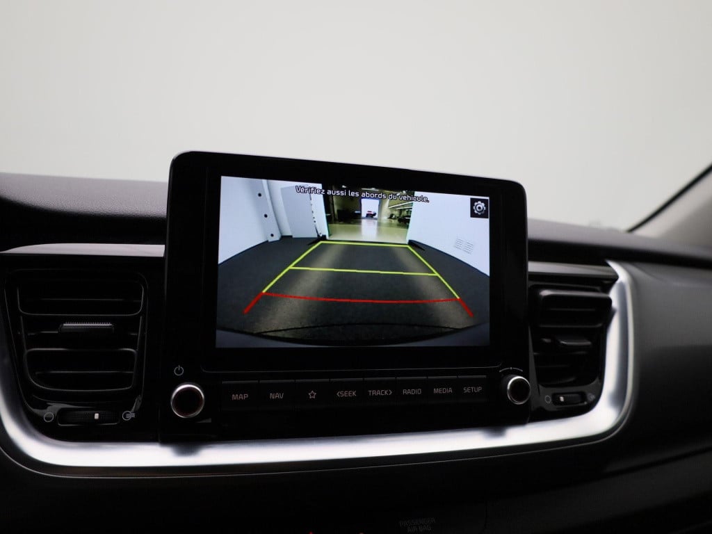 Kia Stonic 1.0 t-gdi mhev dynamicplusline | lmv | navigatie | parkeer senso