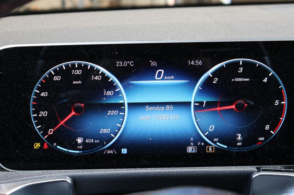 Mercedes-Benz Glb 180 d premium amg i btwi l camera l smartphone integratie