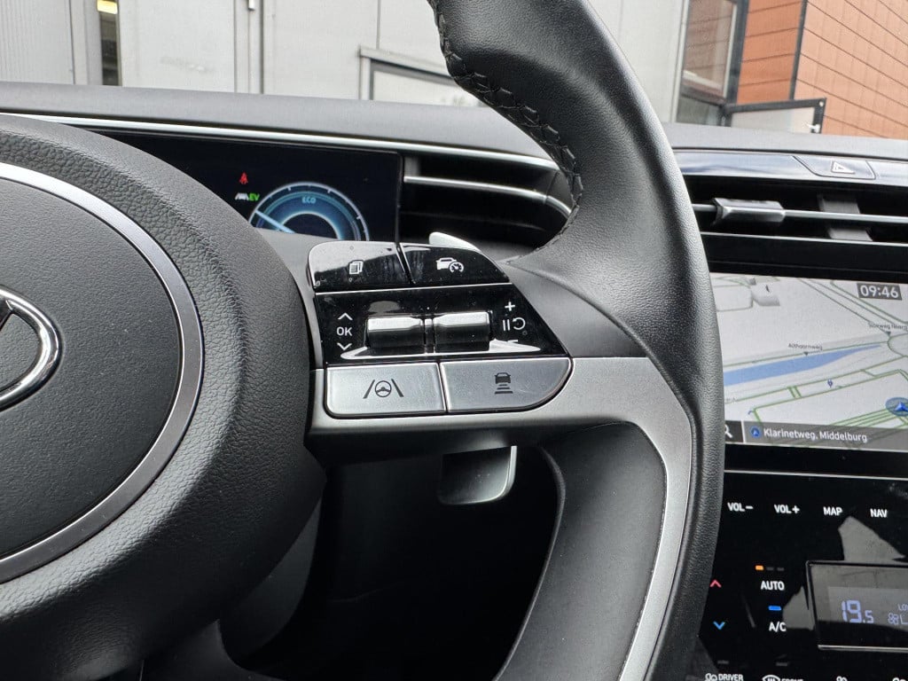 Hyundai Tucson 1.6 t-gdi phev comfort smart 4wd | navigatie | camera | appl