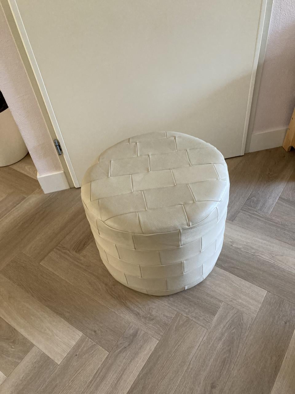 Gratis af te halen Poef wit/creme