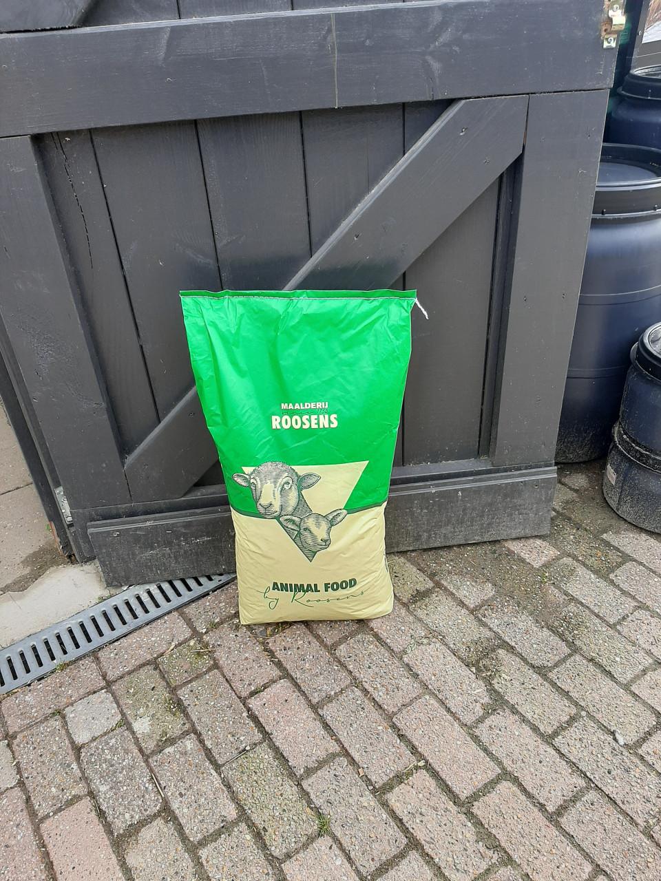 Voer voor schapen, geiten, kangeroes, varkens enz