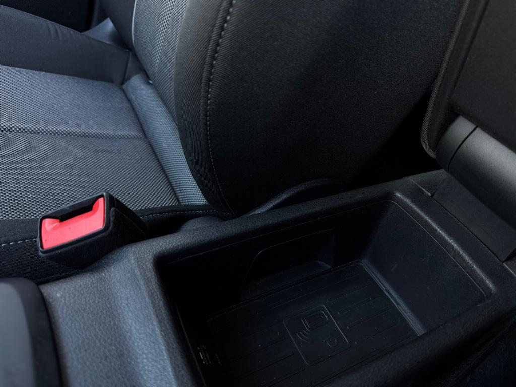 Audi Q2 35 tfsi s-line * keyless * virtual cockpit * stoelverwarming * carp