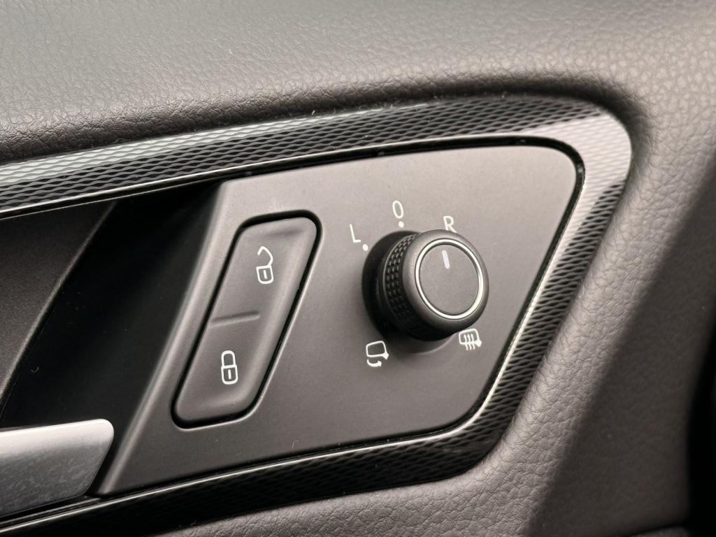 Volkswagen Golf 1.4 tsi gte | leder | pano | apple carplay | achteruitrijca