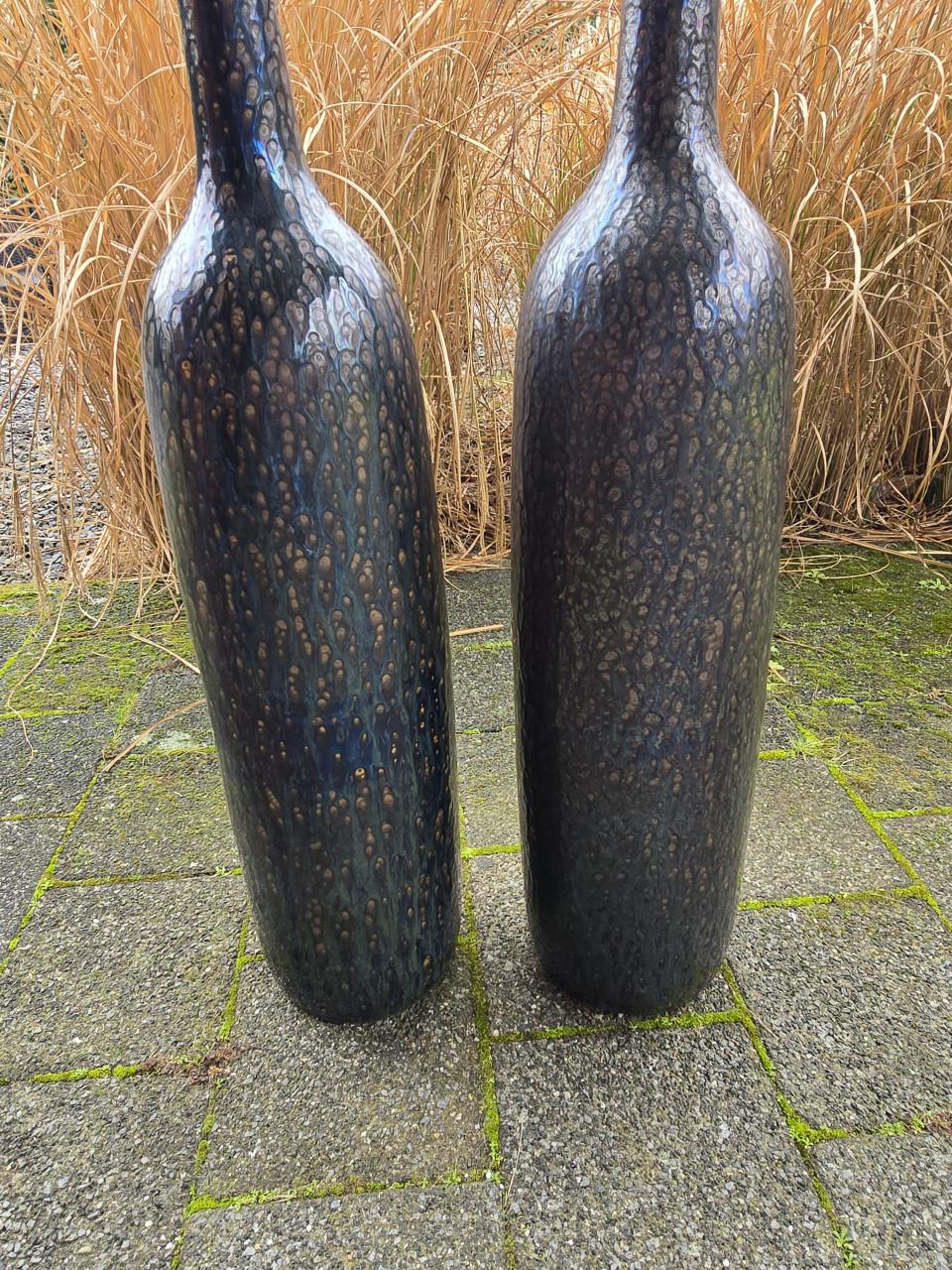 2 grote vazen van keramiek