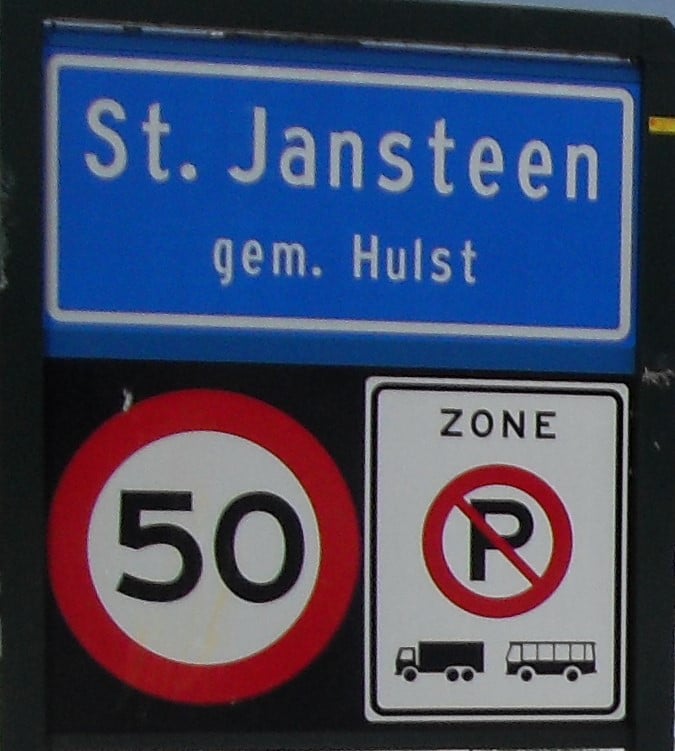 Mooie partij kasseien graniet te koop.
