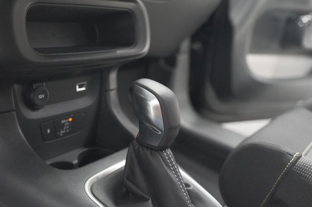 Citroen C3 puretech 110 eat6 max | apple carplay | parkeersensoren | climat