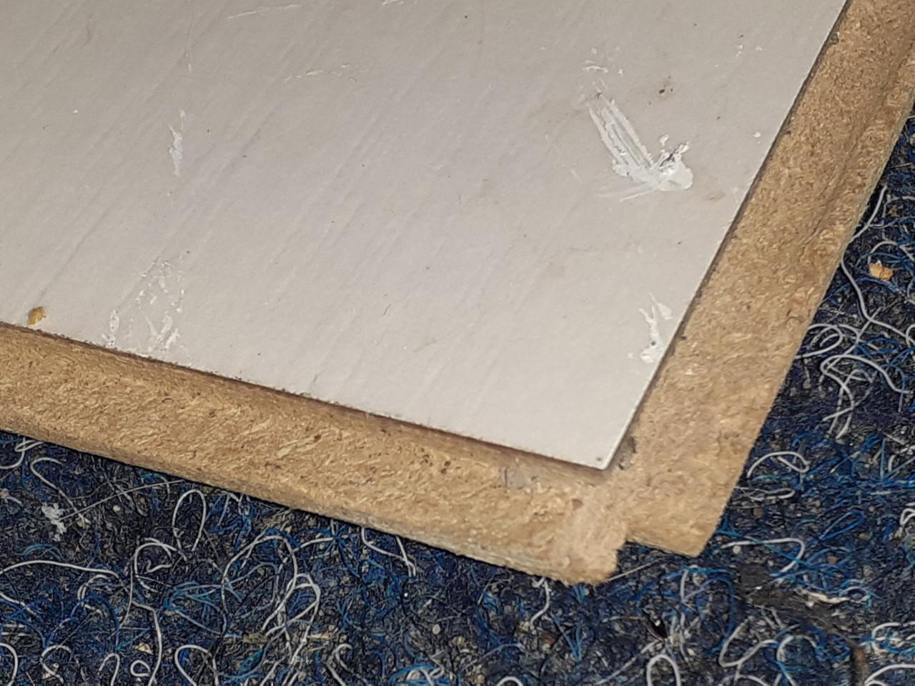 LAMINAAT wit KUNStSTOF  - 3X 5 = 15 M2