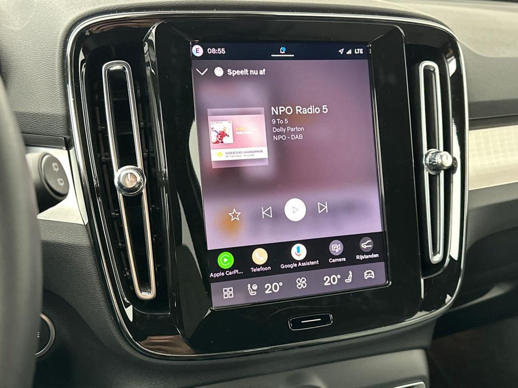 Volvo XC40 b4 197pk plus dark| camera| trekhaak| adap.cruise| h&k audio