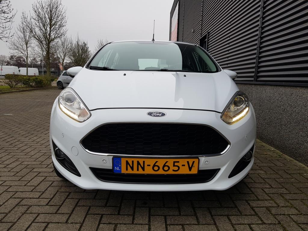 Ford Fiesta style ultimate 1.0