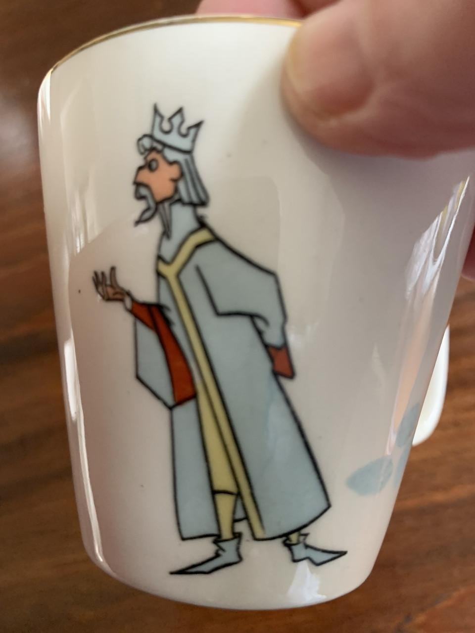 Een set van vijf vintage kinder serviesstukken