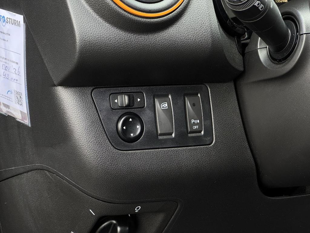 Dacia Spring comfort plus 27 kwh soh 95%, nl-auto meest luxe uitvoering!