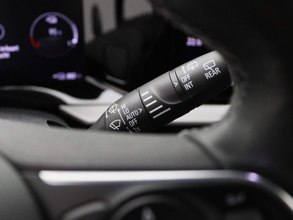 Opel Mokka-e elegance 50-kwh | navi | ecc | pdc | cam | lmv |