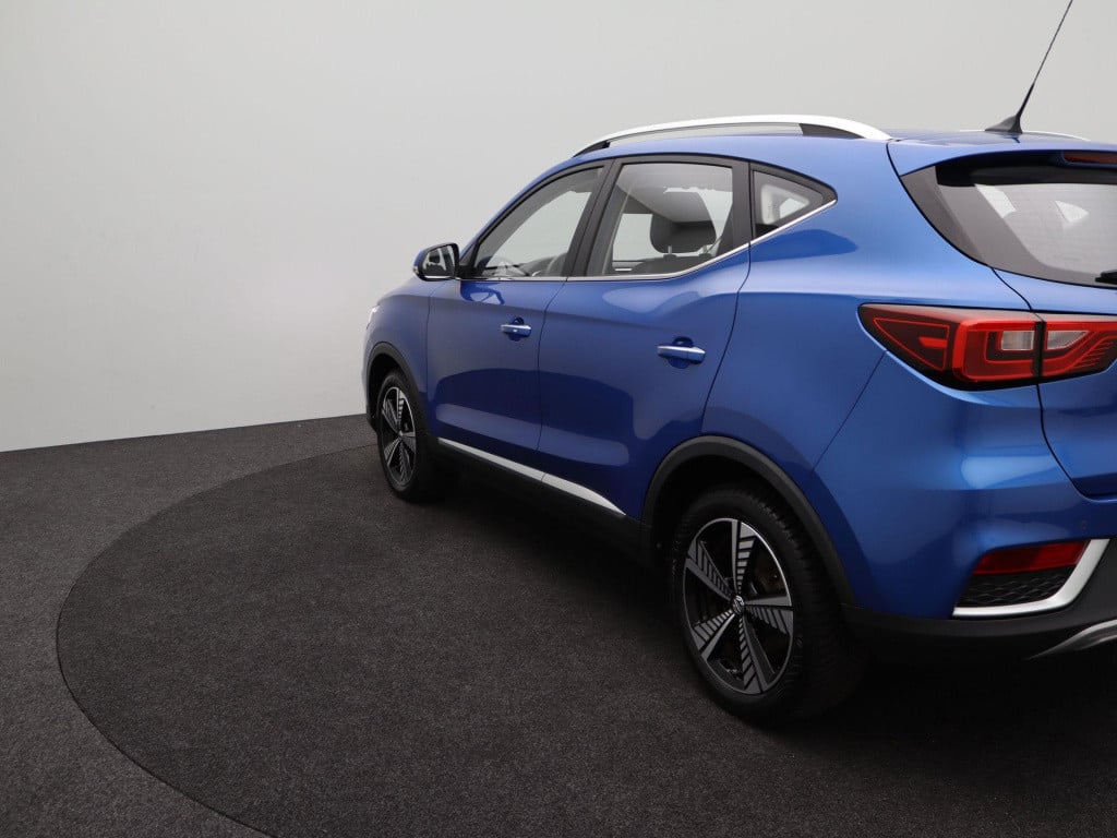 MG Zs-ev mg luxury 45 kwh | automaat | panorama dak | leder | navigatie | a