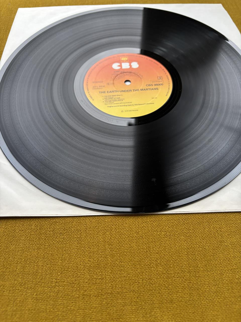 Jeff Wayne - The War Of The Worlds LP