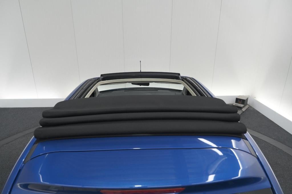 Peugeot 108 1.0 e-vti active top! | elektrisch vouwdak | camera | apple car