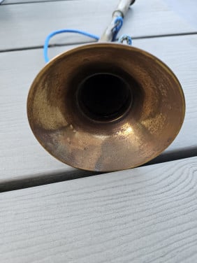 Mooi vintage jachthoorn van messing en koper aangeboden...
