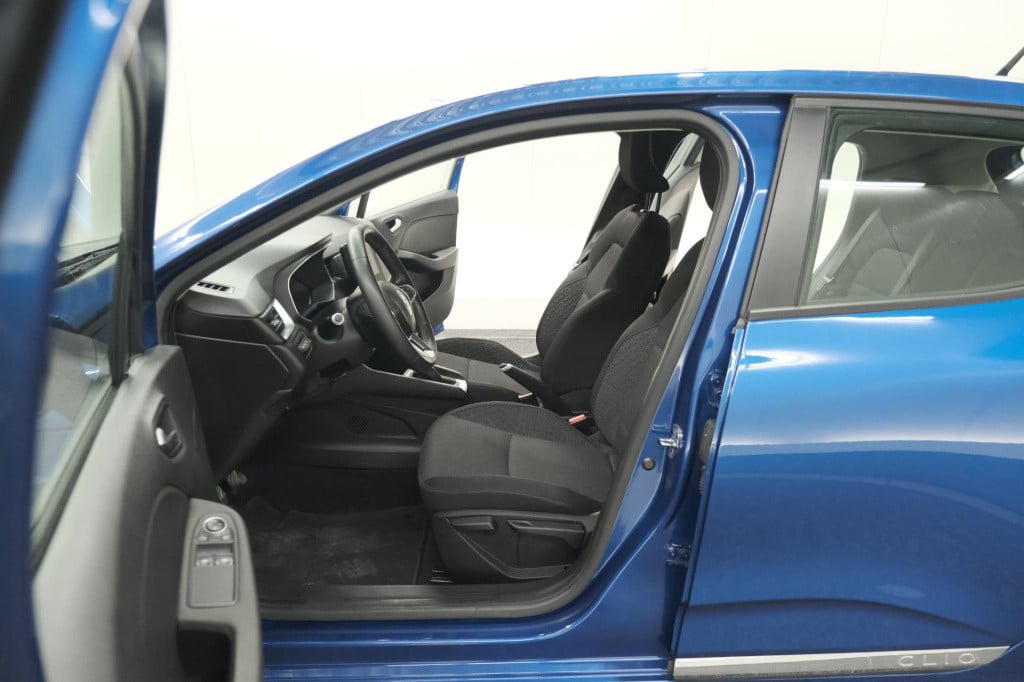 Renault Clio tce 90 zen | parkeersensoren | navigatie | apple carplay