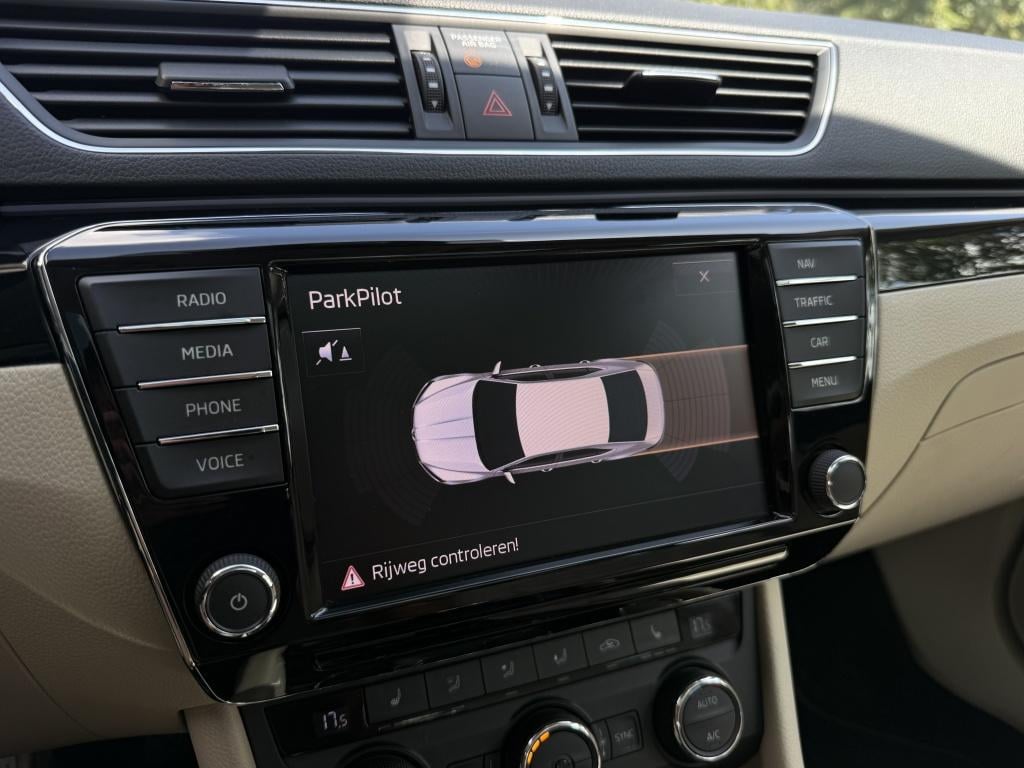 Skoda Superb 1.8 tsi laurin & klement - top uitvoering! -
