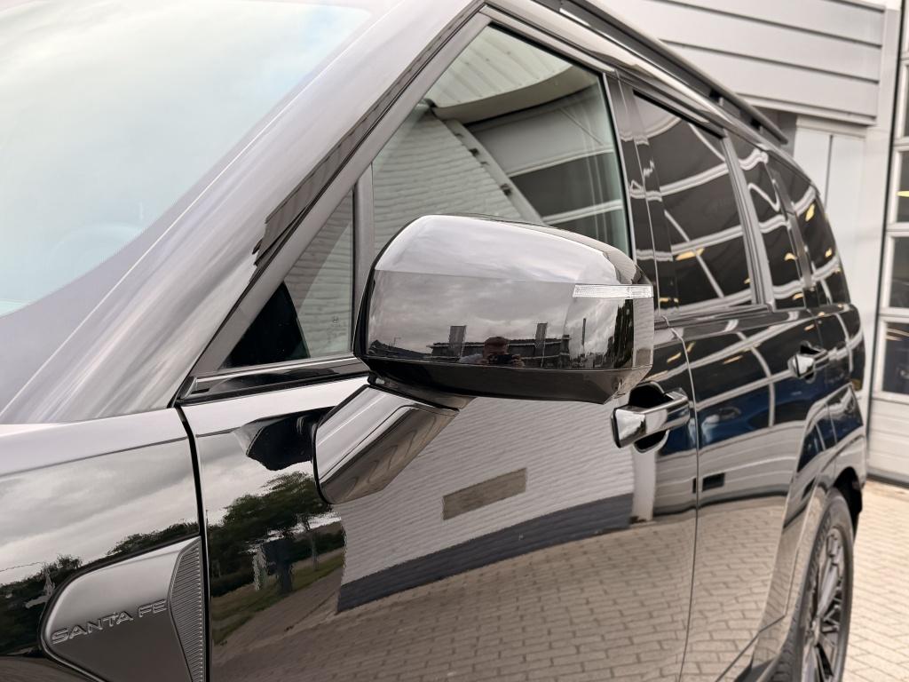 Hyundai Santa Fe 1.6 t-gdi phev black line 6 zits | elek. trekhaak | full o