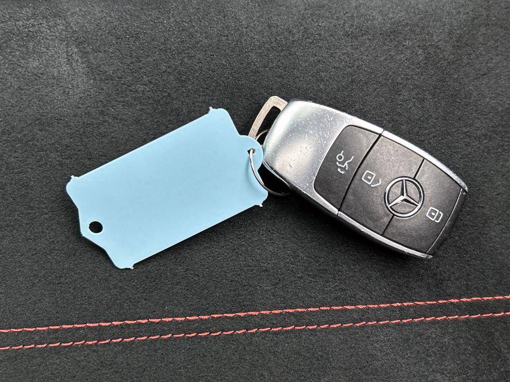 Mercedes-Benz Glb 180 business solution amg | panoramadak | sfeerverlichtin