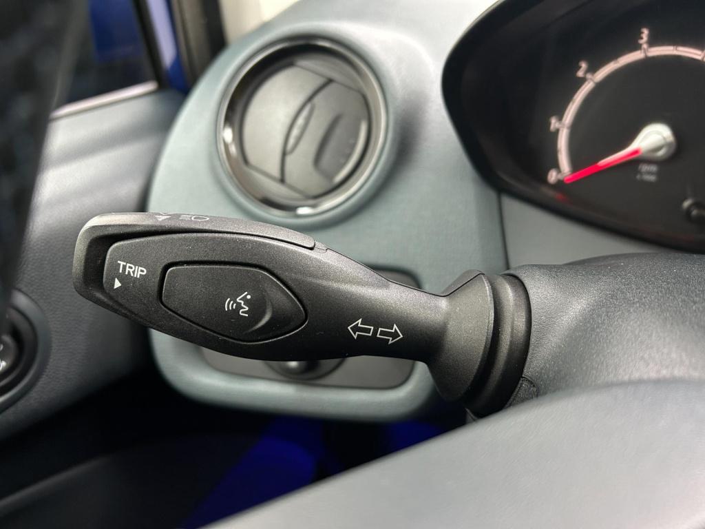 Ford Fiesta occasion 1.6 metal | blauw | tweedehands ford fiesta | airco | 