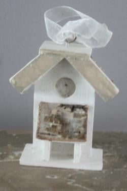 Houten kersthuisjehanger