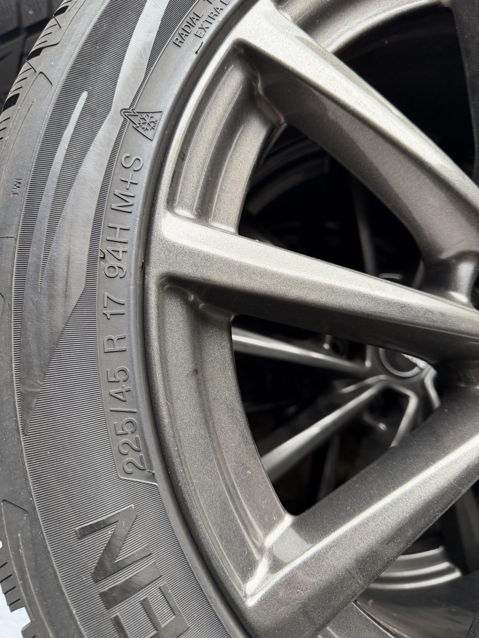Complete 17 inch Borbet winterset – Vredestein – 225/45 R17 – Audi/VAG