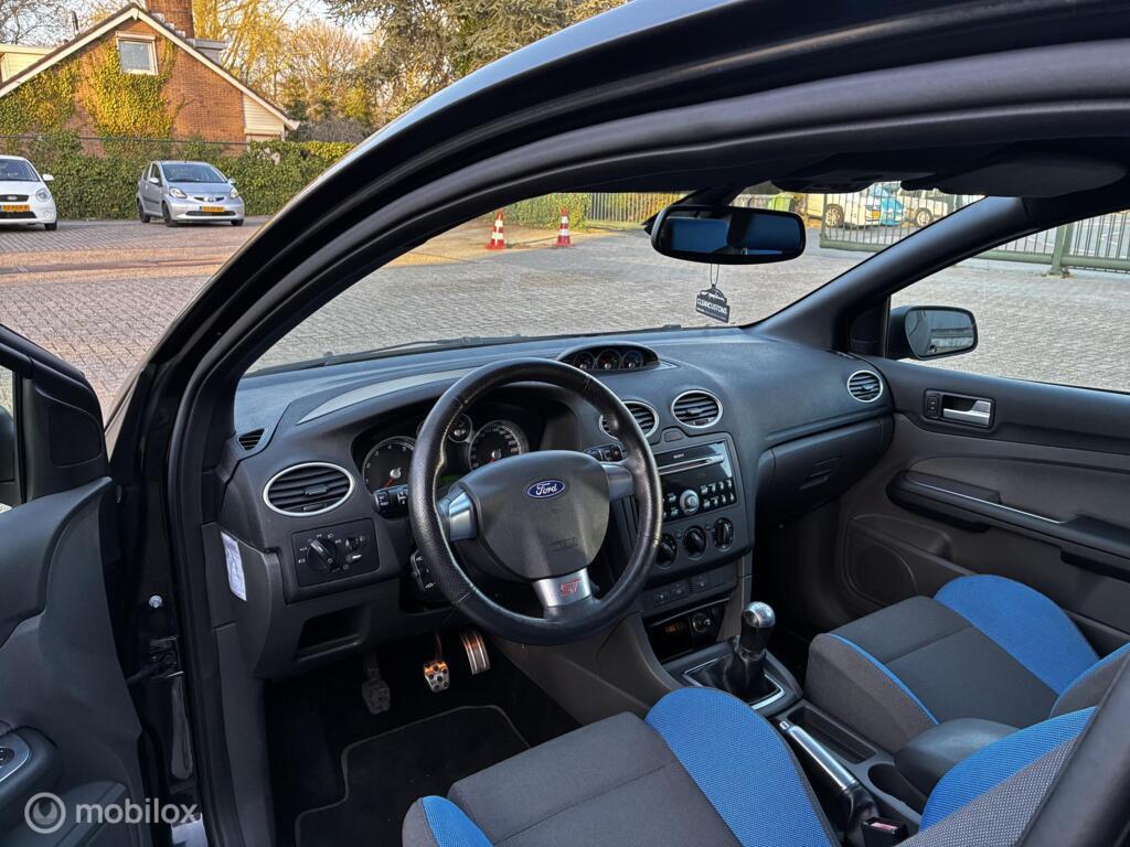 Ford Focus 2.5-20V ST kmst223.609 Nap 3Deurs BJ2006