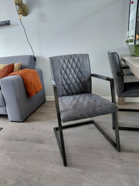 Eetkamerstoelen