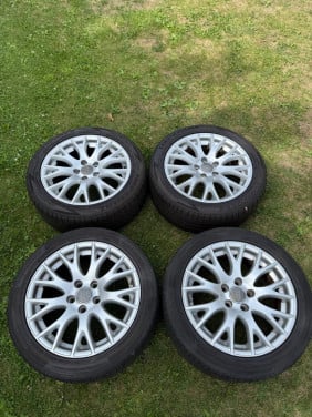 Velgen en banden Audi A4
