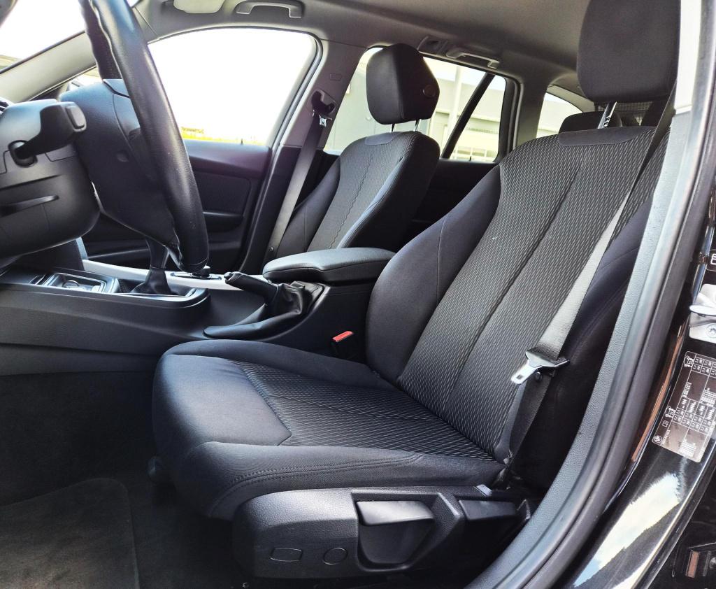 BMW 3-serie touring 320i executive